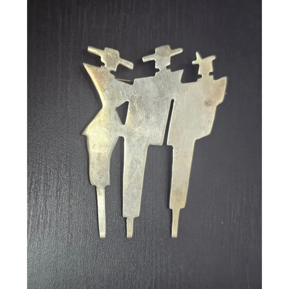 Signed 925 Mexico Sterling Silver Brooch 3 Ladies in Hats
